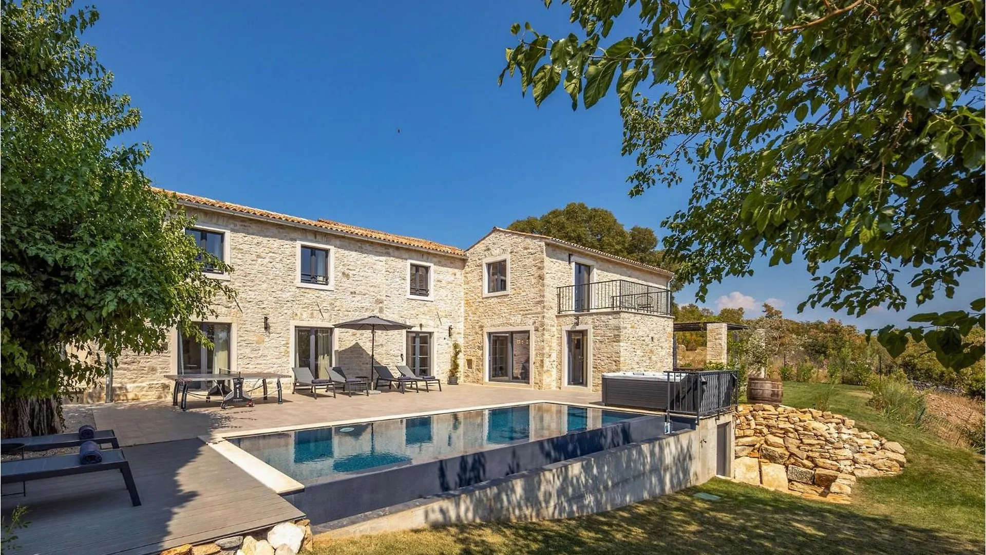 Holiday home Farmhouse La Vinella Buje